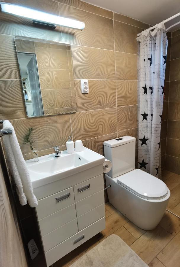 Zona Apartments 1 Zrenjanin Exterior photo